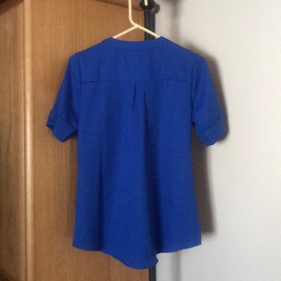 Top - Picture 2 of 3